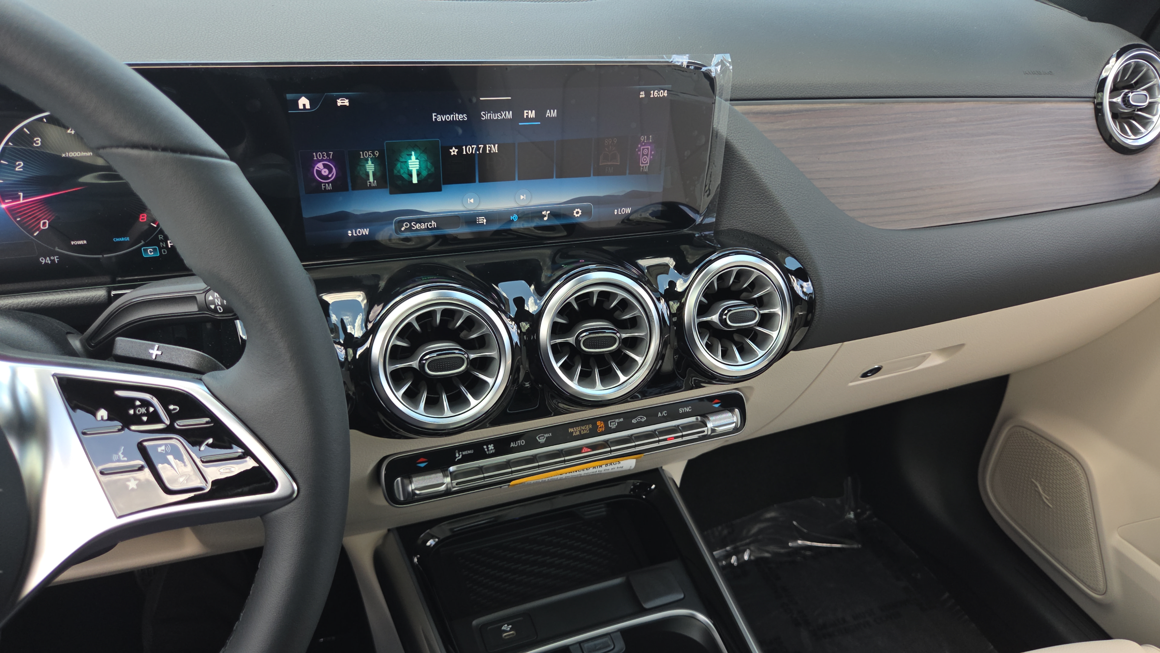 New 2026 Mercedes-Benz GLA 250 image 27