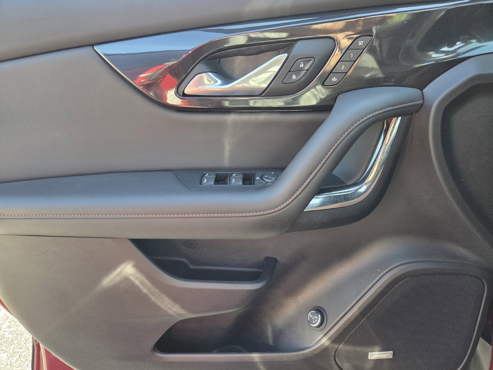 Used 2023 Chevrolet Blazer RS w/ Driver Confidence II Package FWD image 21