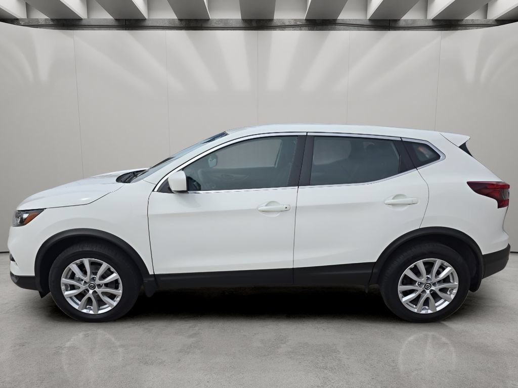 Used 2022 Nissan Rogue Sport S AWD/4WD image 2