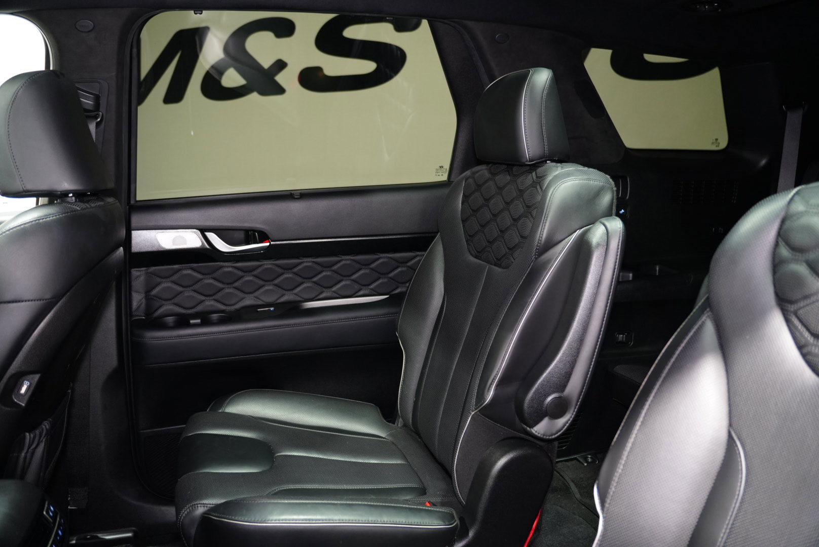 Used 2020 Hyundai Palisade Limited image 18