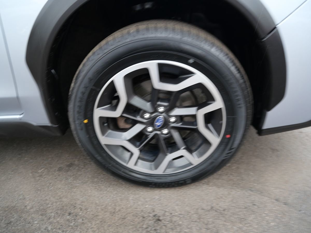 Used 2017 Subaru Crosstrek 2.0i Premium w/ Moonroof Package AWD/4WD image 39