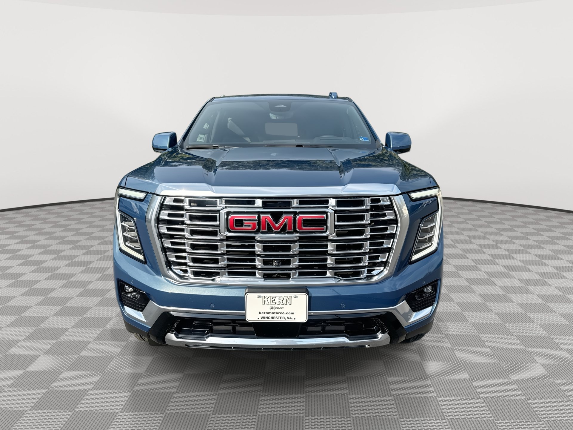 New 2026 GMC Yukon Denali w/ Denali Reserve Package AWD/4WD image 3