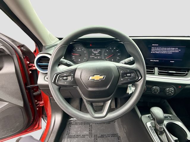 Used 2024 Chevrolet Trax LS FWD image 11