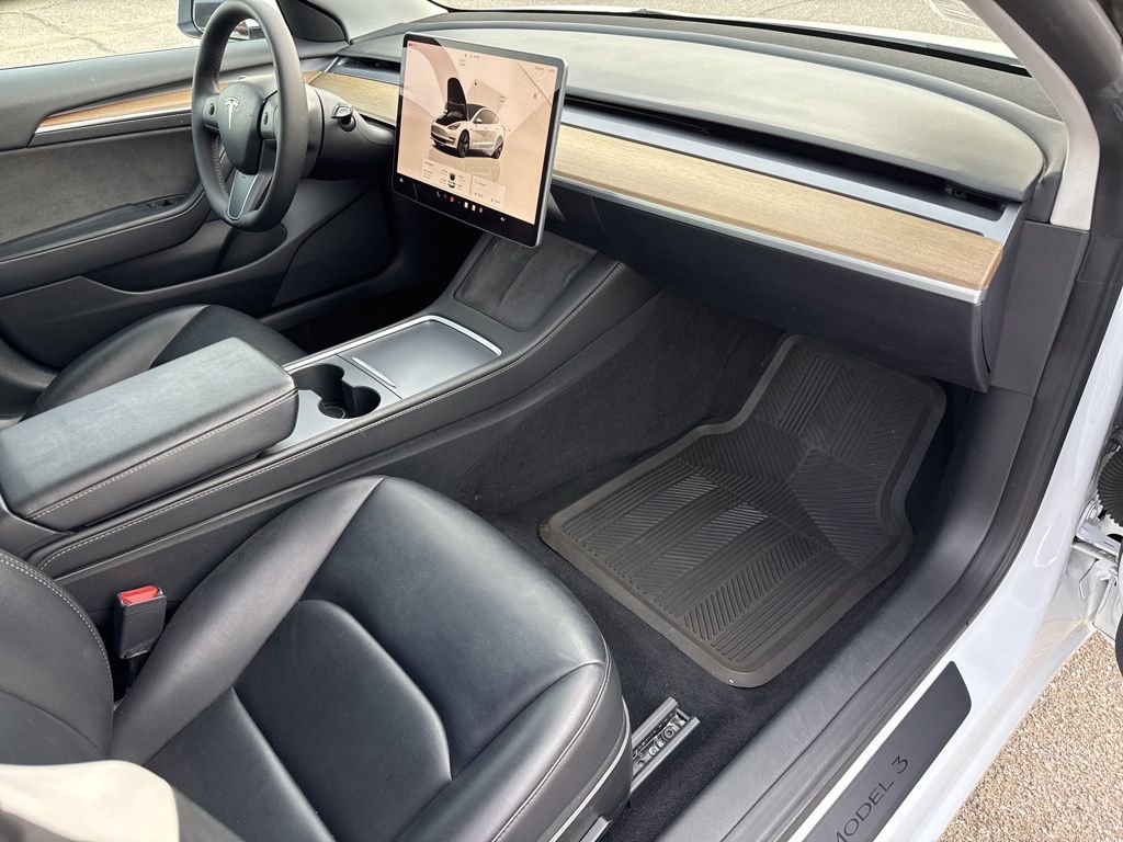 Used 2023 Tesla Model 3 Standard Range image 22