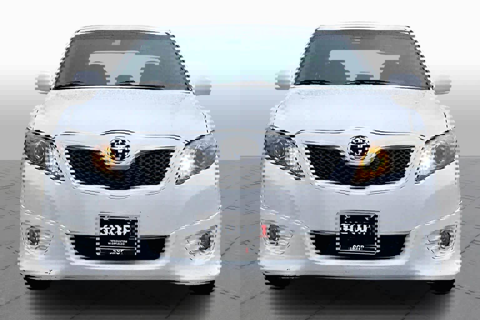 Used 2010 Toyota Camry SE image 3