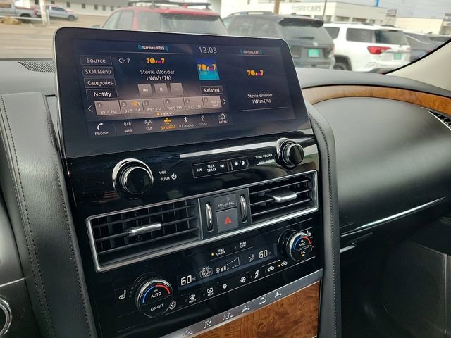 Used 2024 Nissan Armada SL image 16