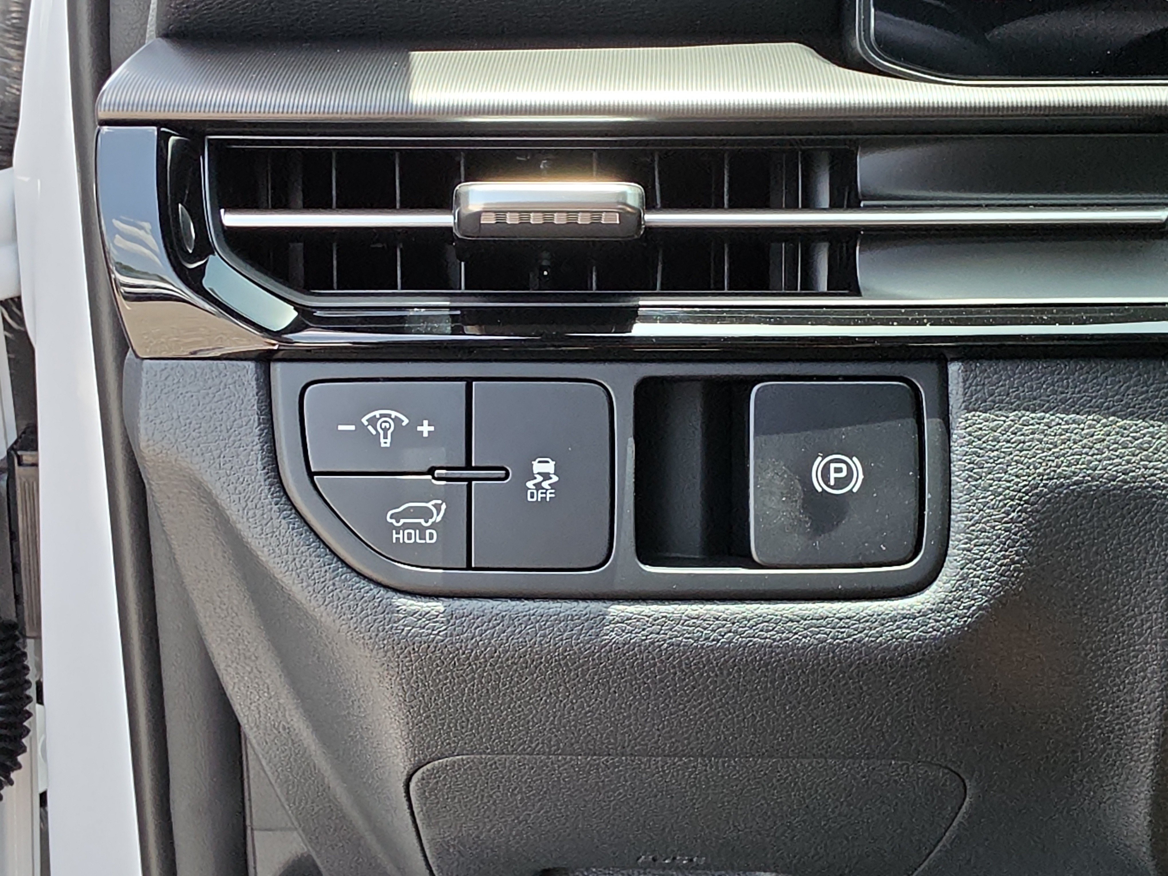 New 2026 Kia Sportage SX FWD image 29