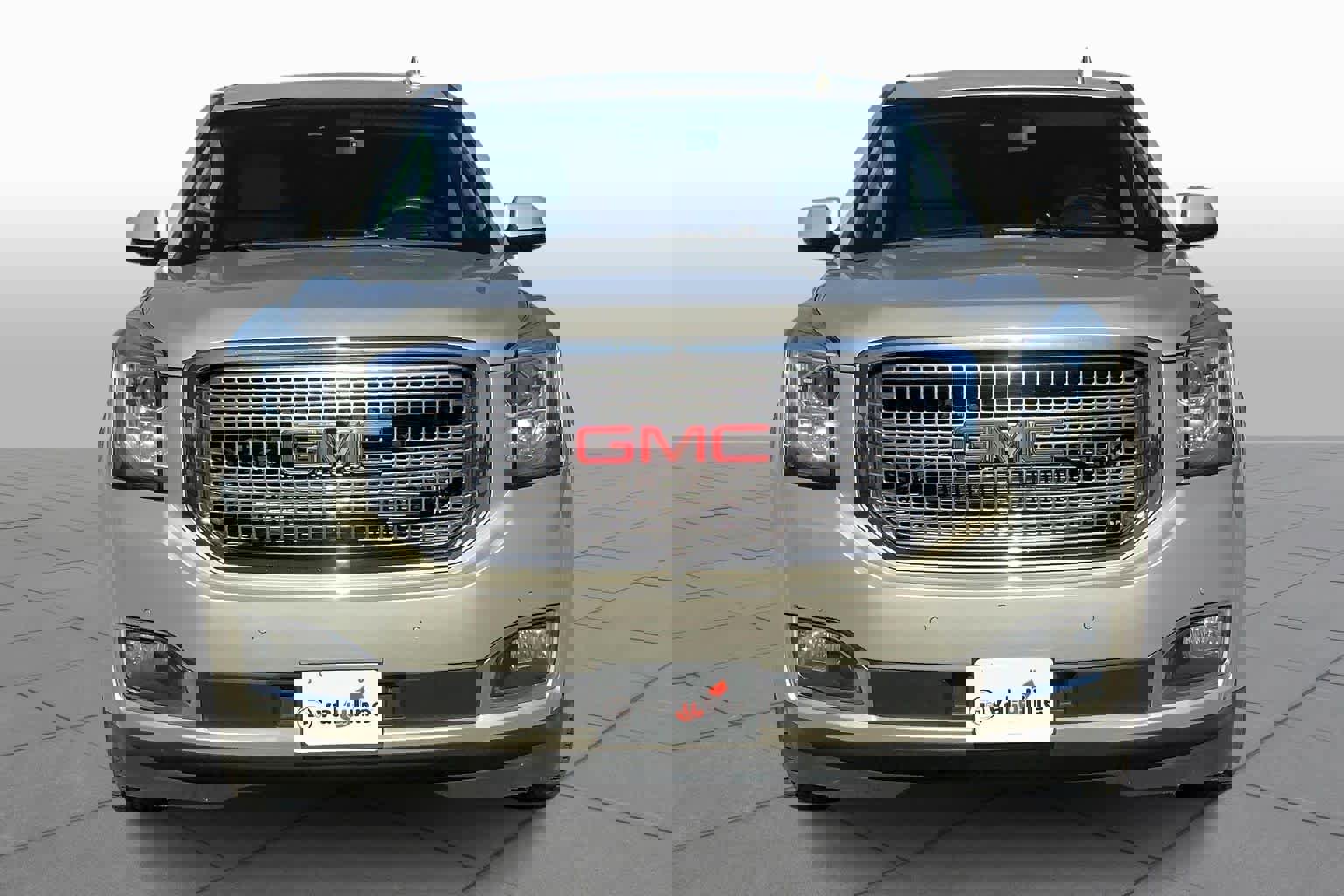 Used 2016 GMC Yukon XL Denali w/ Open Road Package image 3