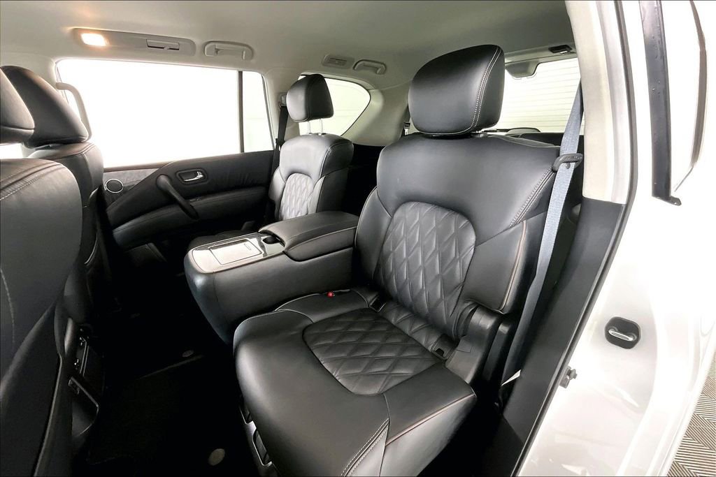 Used 2024 Nissan Armada Platinum w/ Captain's Chairs Package image 26