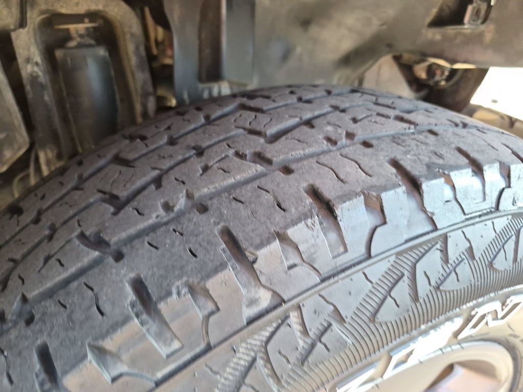 Used 2016 Jeep Wrangler Unlimited Sahara AWD/4WD image 17