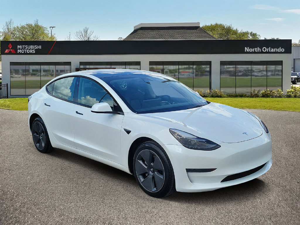 Used 2023 Tesla Model 3 Standard Range RWD image 4