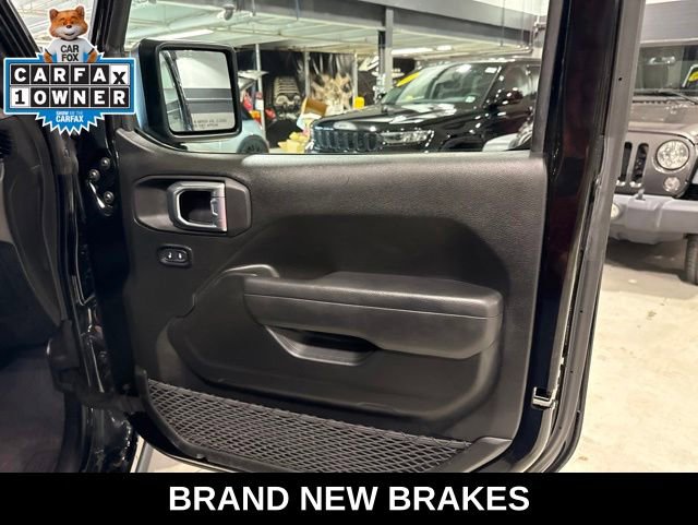 Used 2022 Jeep Wrangler Sport AWD/4WD image 26