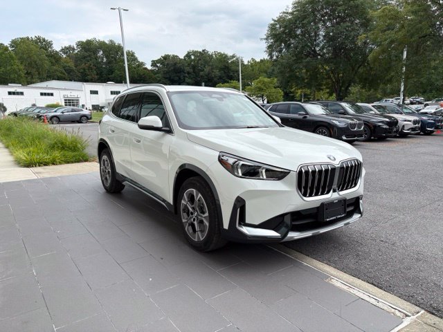 New 2027 BMW X1 xDrive28i AWD/4WD image 5