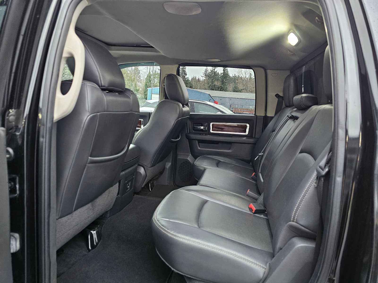 Used 2011 RAM 1500 Laramie w/ Protection Group image 19