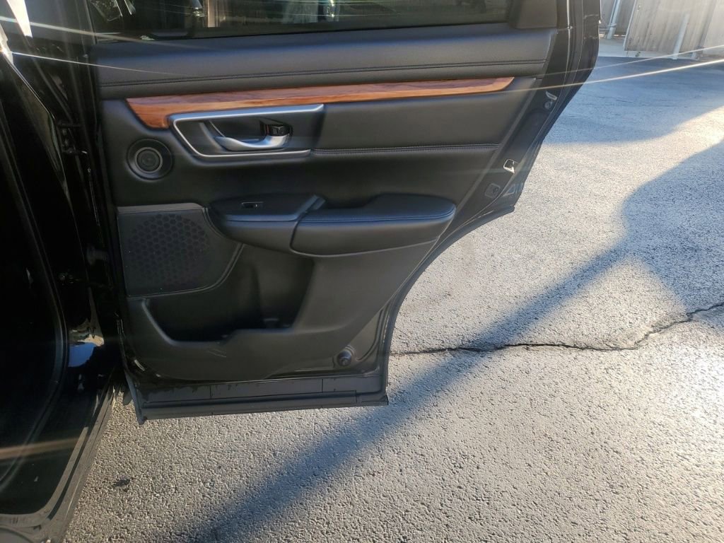Used 2020 Honda CR-V Touring image 27