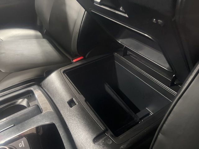 Used 2021 Nissan Armada SV w/ SV Appearance Package image 21