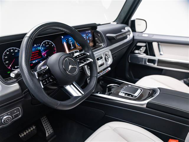 Used 2025 Mercedes-Benz G 550 image 17