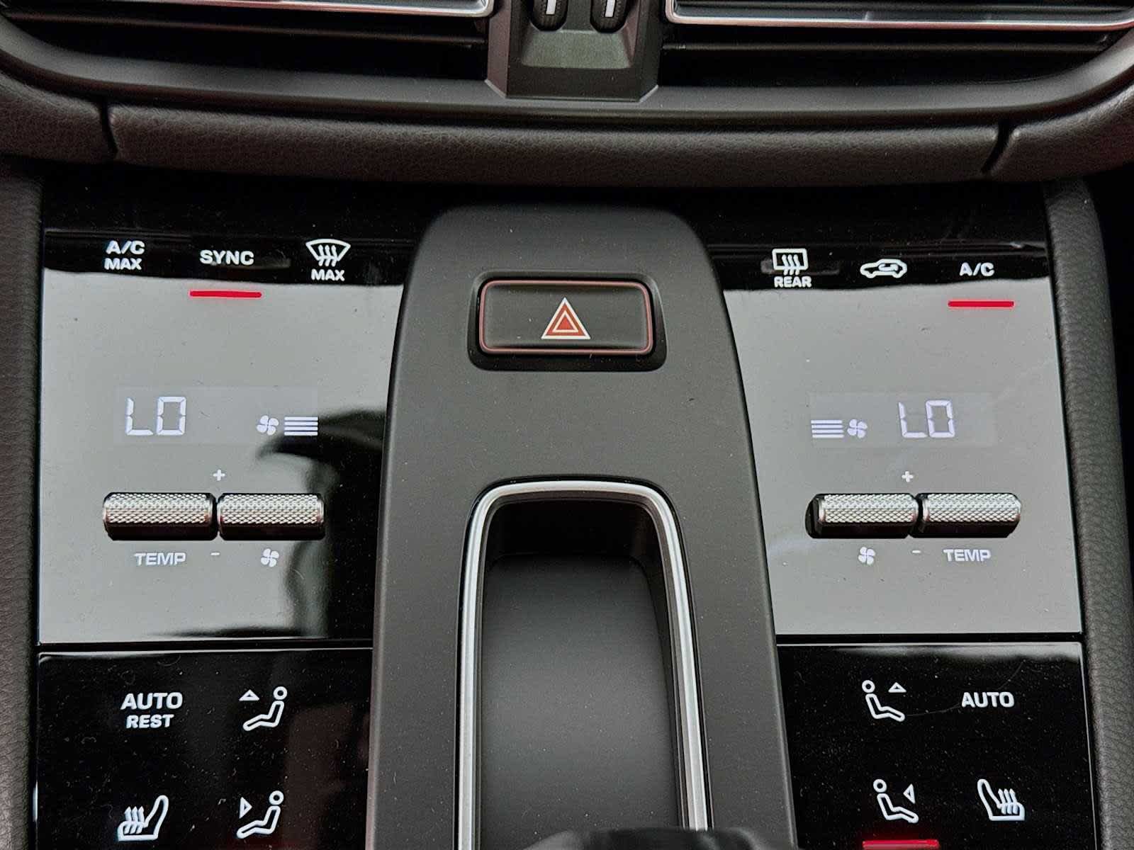 New 2025 Porsche Macan S AWD/4WD image 41
