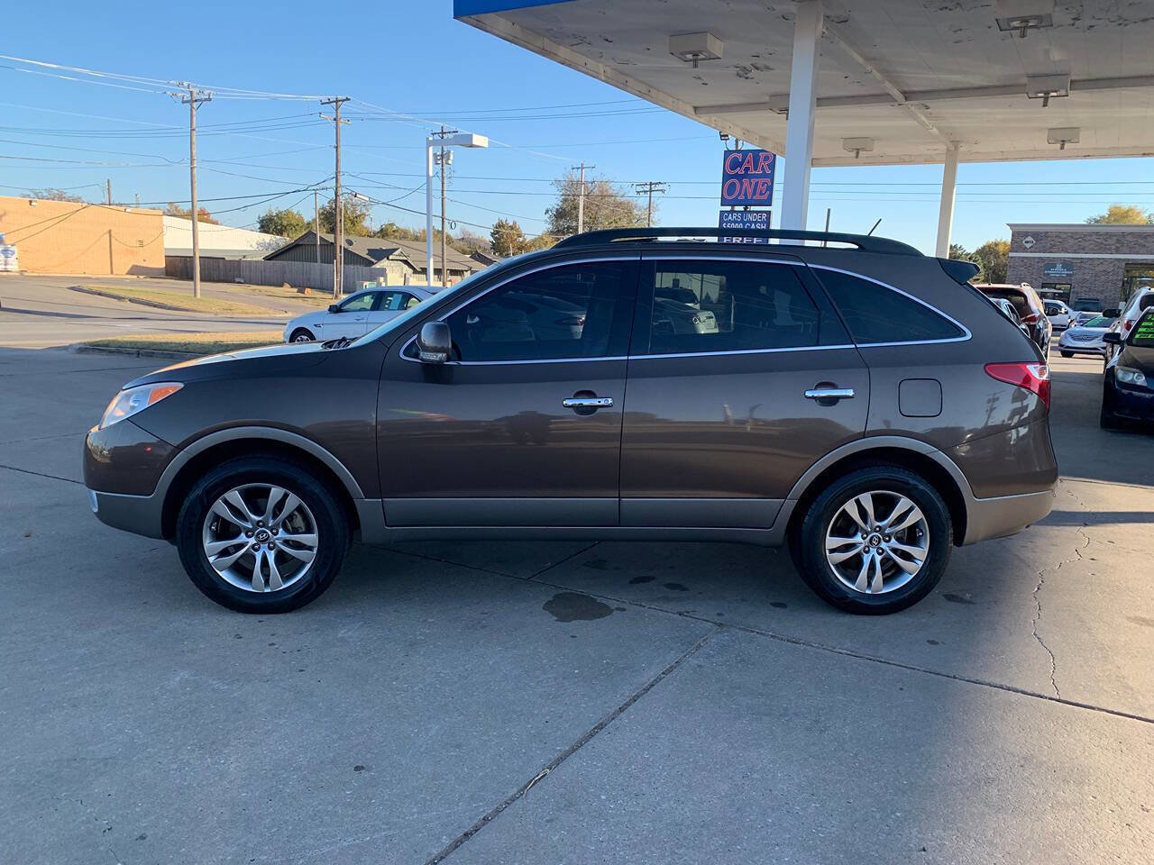 Used 2012 Hyundai Veracruz Limited w/ Navigation Pkg image 4