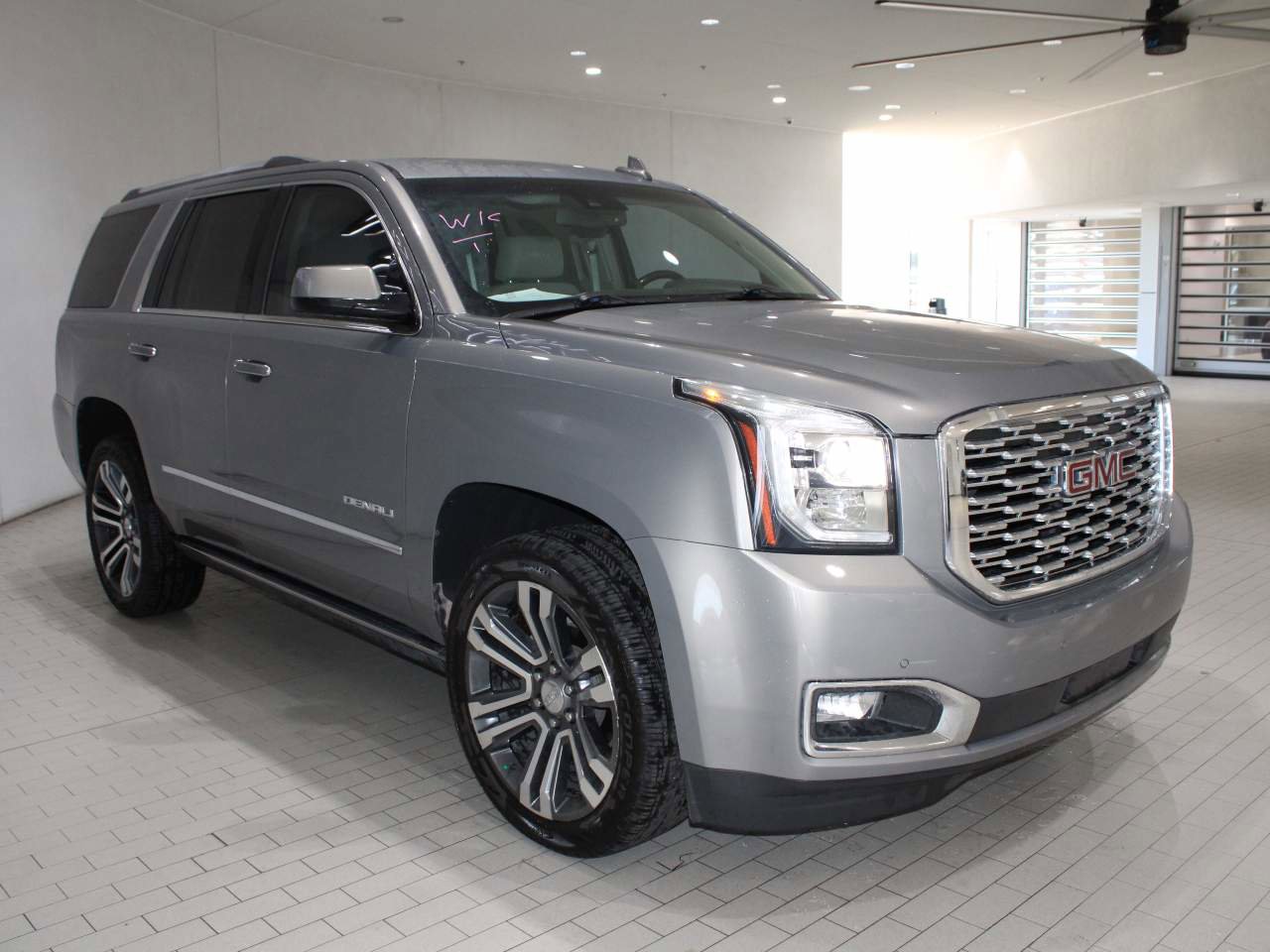 Used 2019 GMC Yukon Denali w/ Denali Ultimate Package image 6