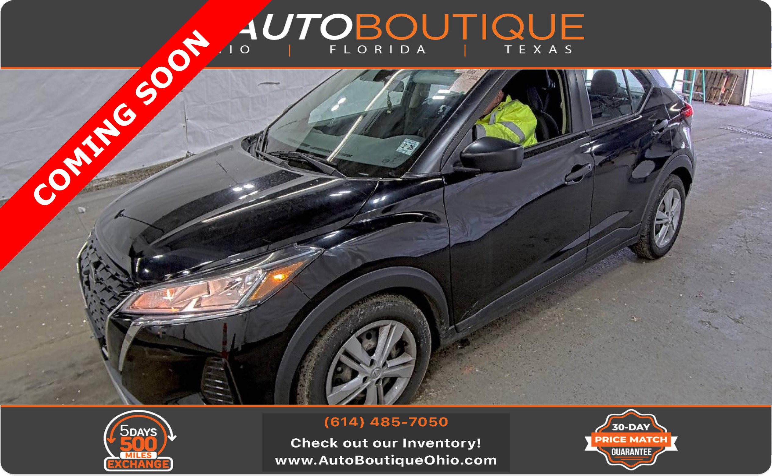 Used 2021 Nissan Kicks S image 1