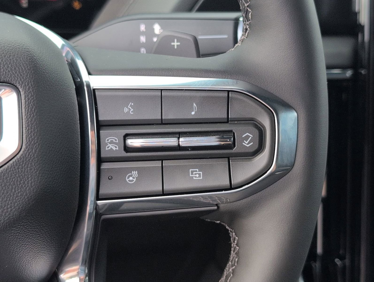 New 2026 GMC Yukon Denali w/ Sun & Power Step Package AWD/4WD image 26