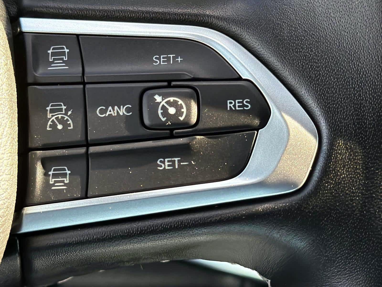 Used 2022 Jeep Compass High Altitude AWD/4WD image 15