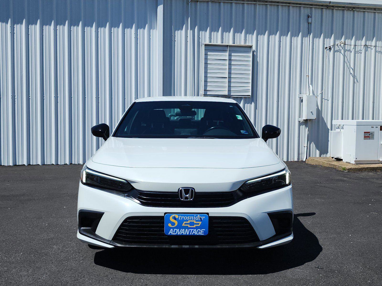 Used 2023 Honda Civic Sport image 8