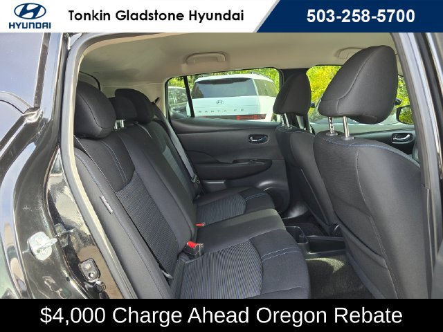 Used 2025 Nissan Leaf S FWD image 12