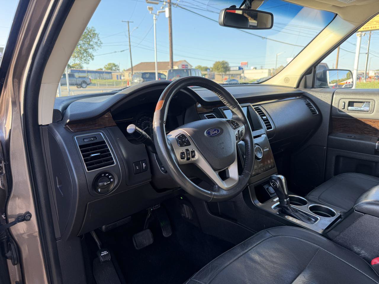 Used 2019 Ford Flex Limited FWD image 9