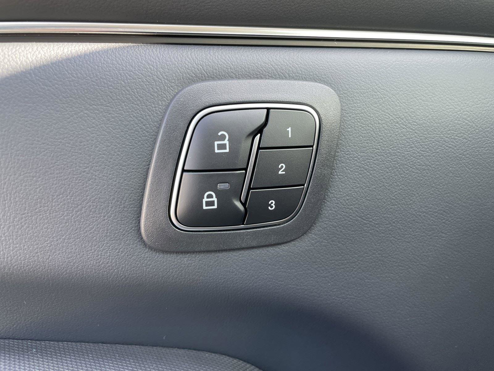 New 2026 Ford Mustang Mach-E Premium image 32