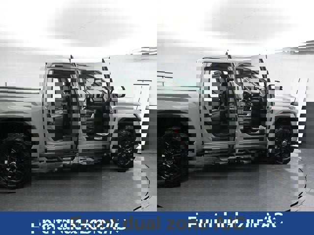 Used 2024 Toyota Tundra Limited image 32