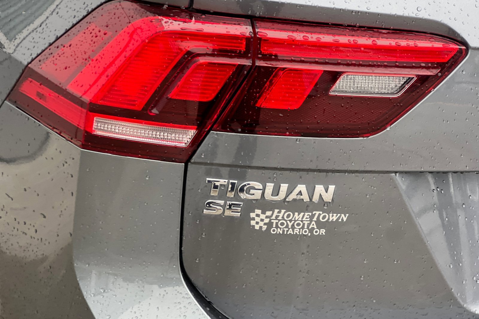 Used 2021 Volkswagen Tiguan SE image 23