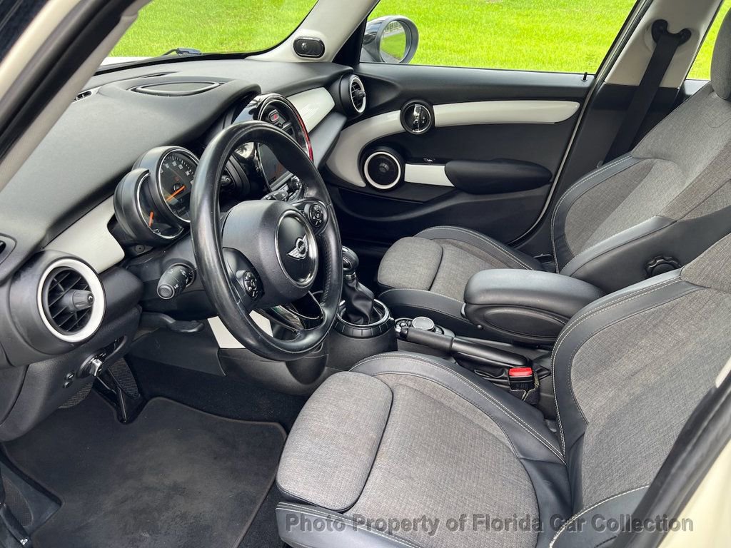 Used 2015 MINI Cooper S image 9