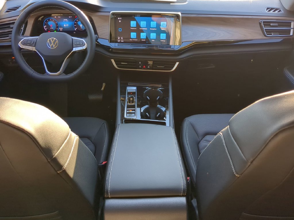 New 2026 Volkswagen Atlas SE FWD image 14