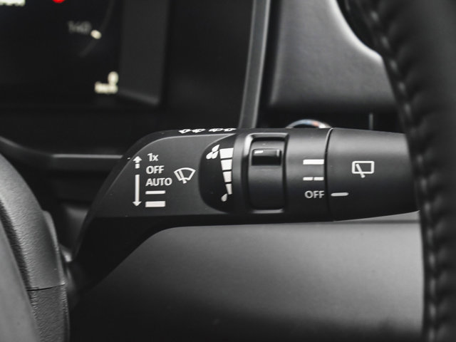 New 2025 Mitsubishi Outlander SE image 22