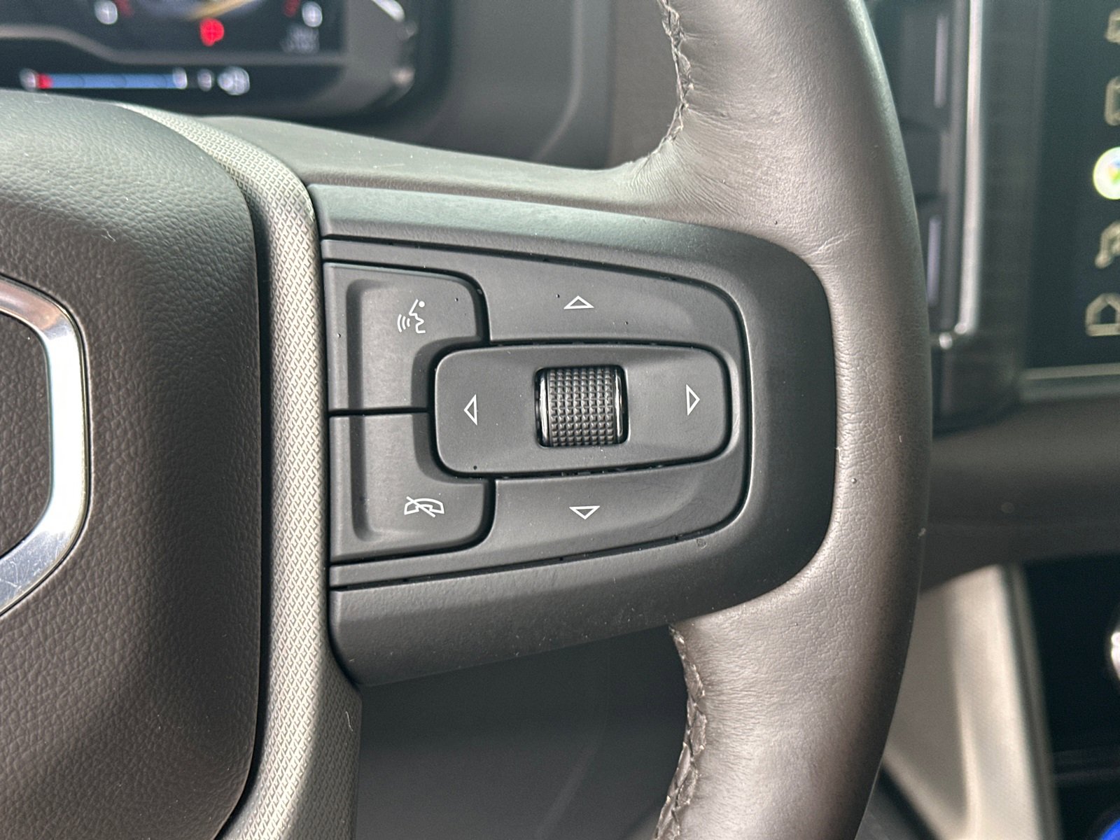 Used 2022 GMC Yukon Denali image 29