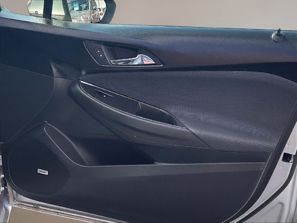 Used 2019 Chevrolet Cruze LS w/ LS Convenience Package FWD image 27