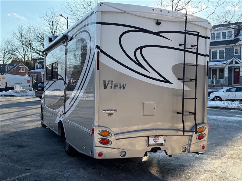 Used 2015 Mercedes-Benz Sprinter 3500 image 8