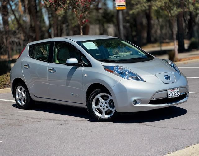 Used 2012 Nissan Leaf SL FWD image 20