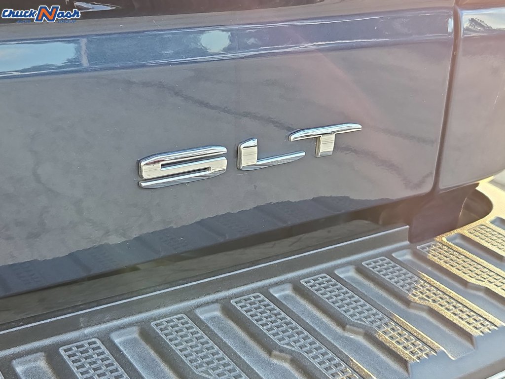 Used 2020 GMC Sierra 1500 SLT RWD image 7
