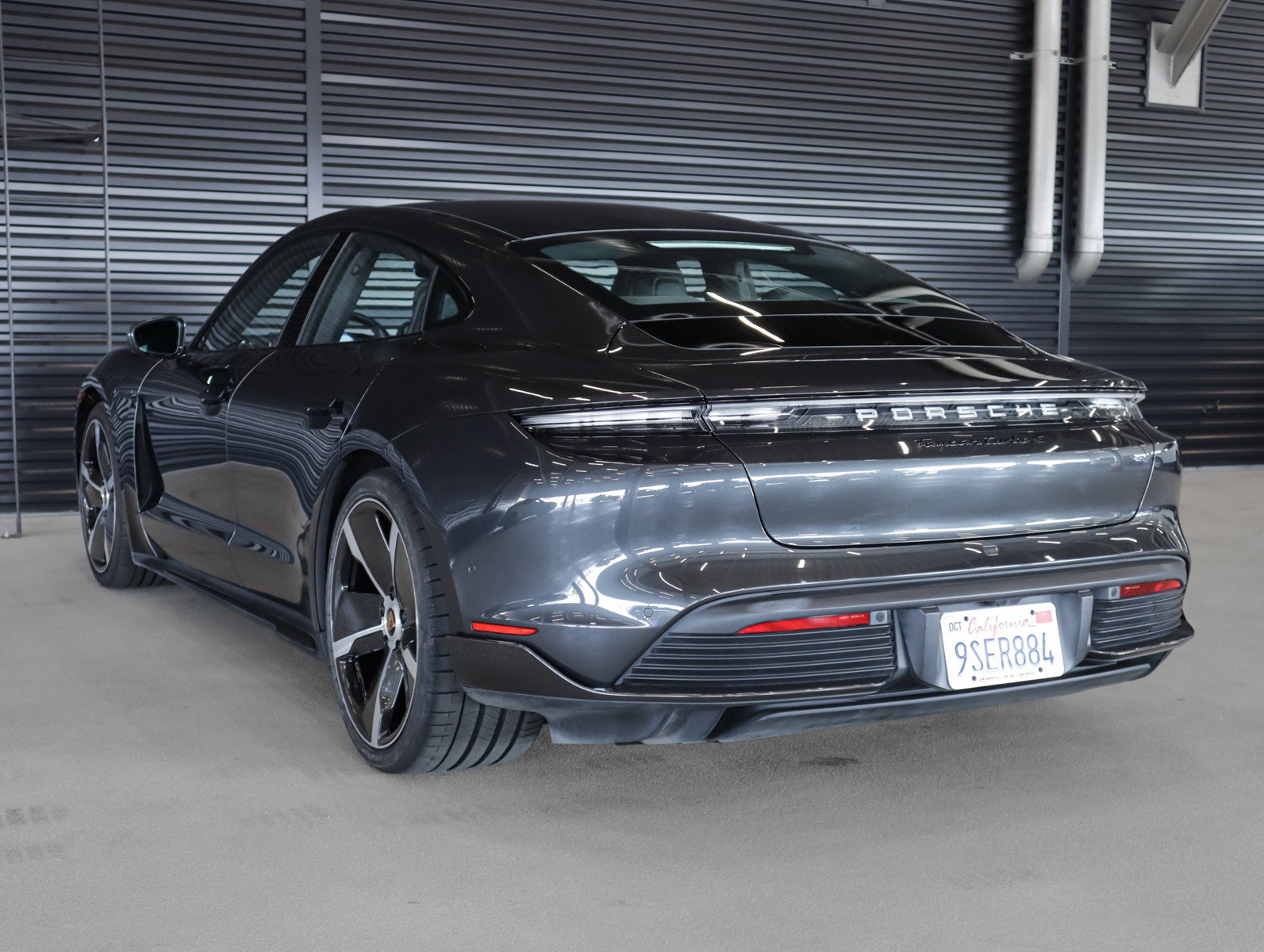 Used 2020 Porsche Taycan Turbo S AWD/4WD image 2