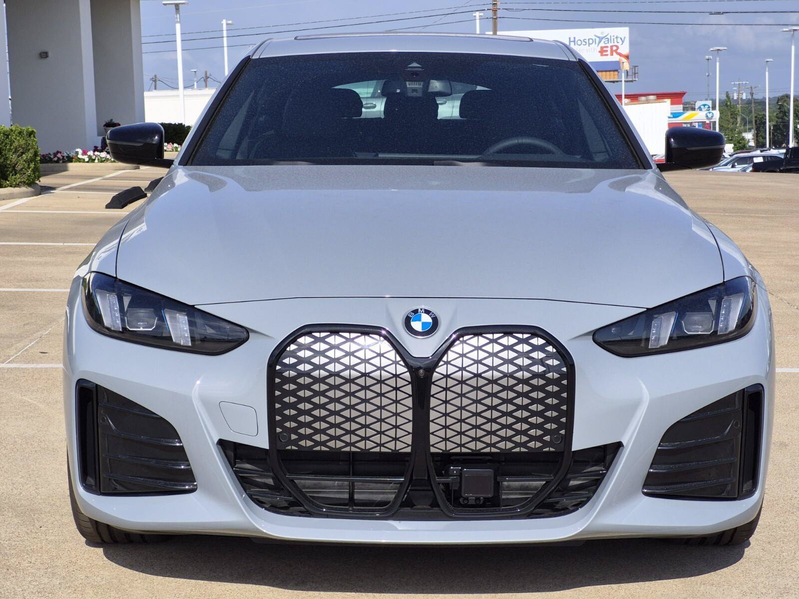 New 2026 BMW i4 eDrive40 w/ M Sport Package RWD image 2