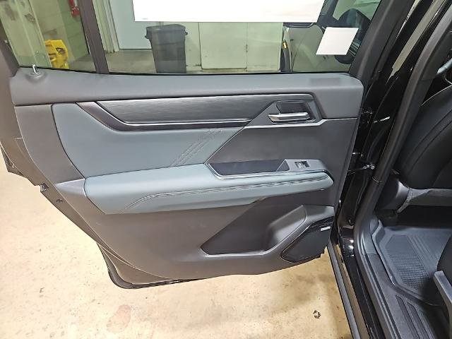 New 2026 GMC Acadia AT4 w/ Luxury Package image 19