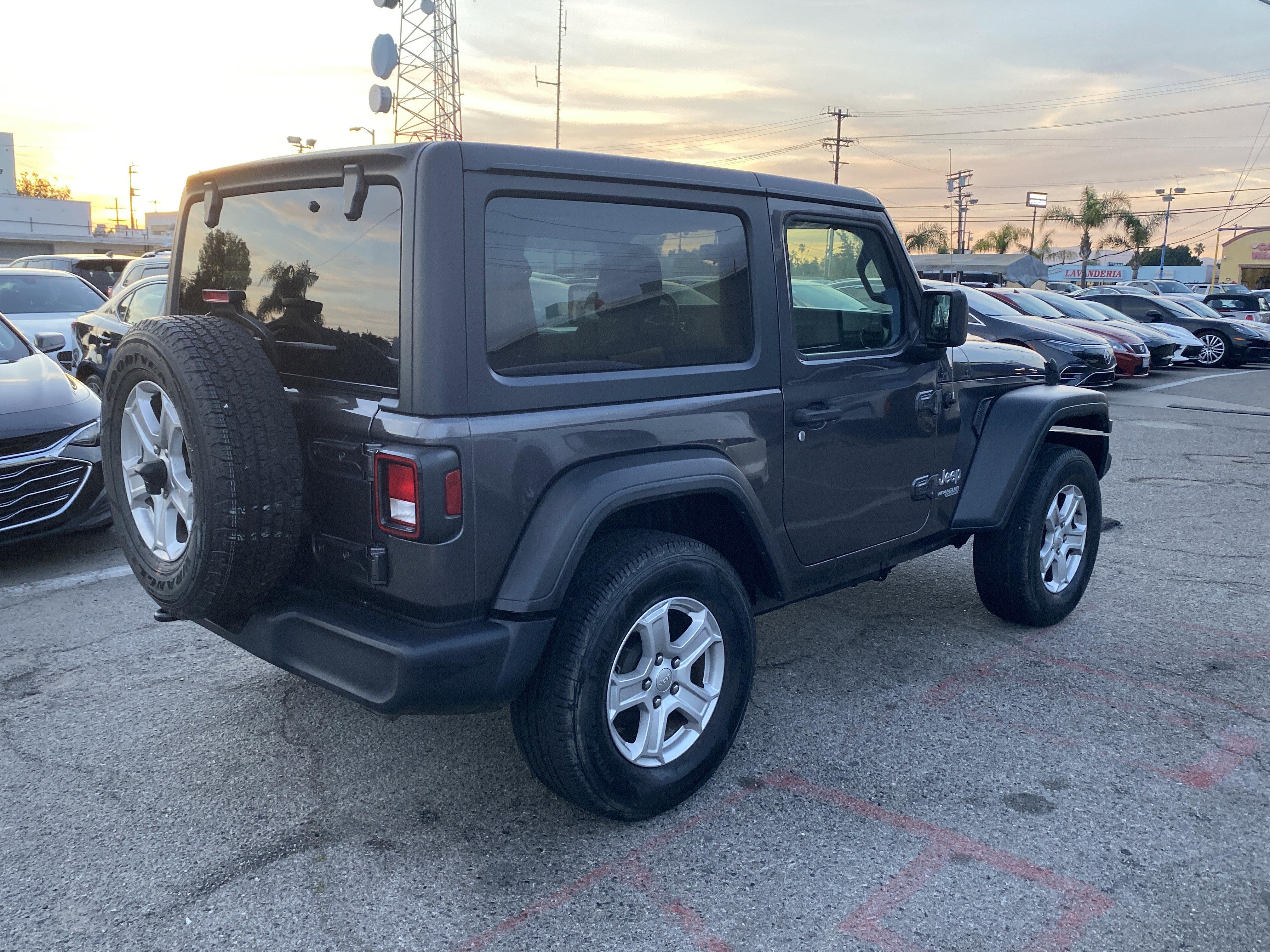 Used 2020 Jeep Wrangler Sport image 10