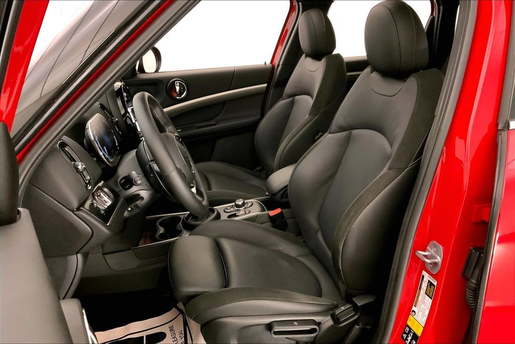Certified 2024 MINI Cooper Countryman S w/ Signature Upholstery Package AWD/4WD image 13