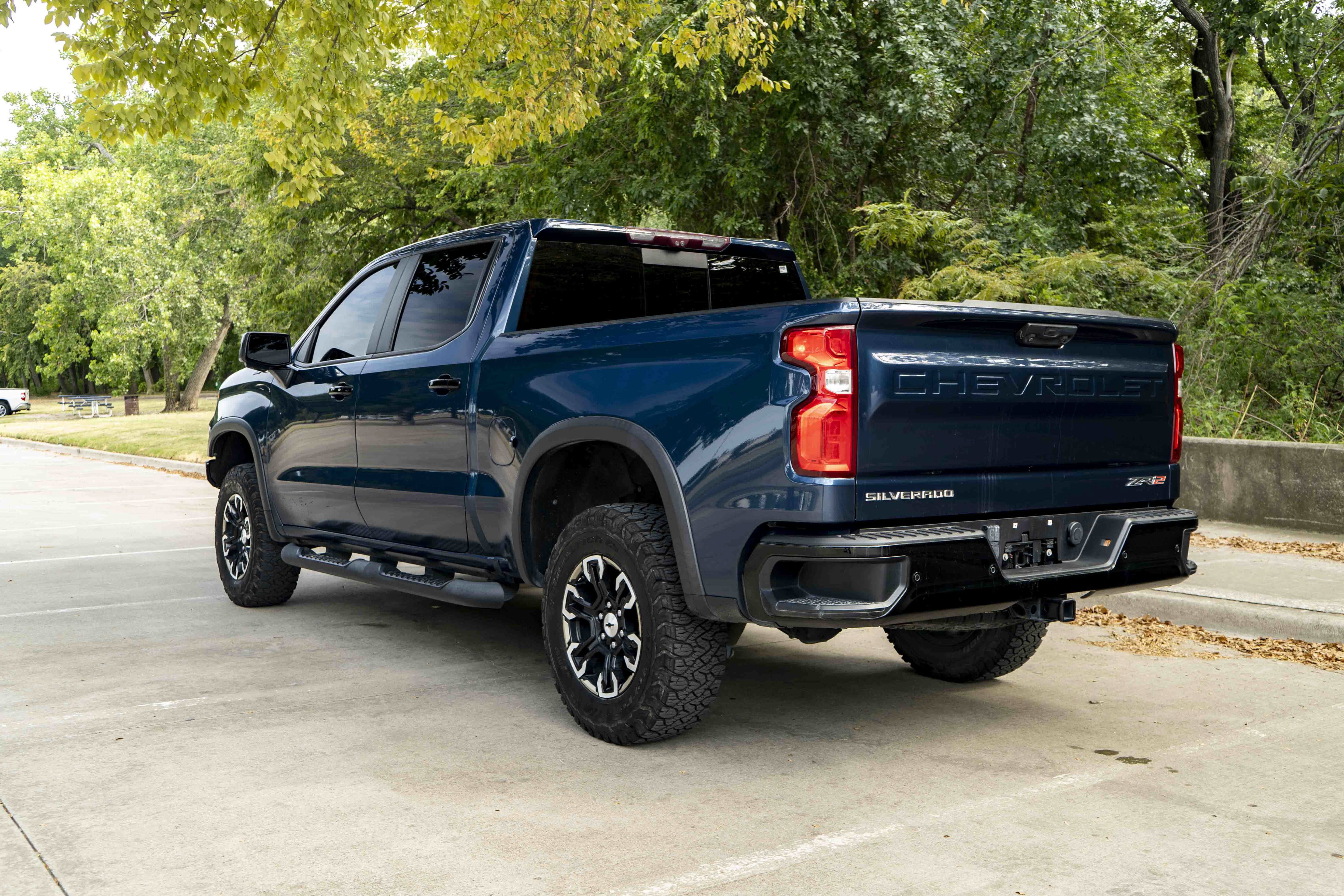 Used 2022 Chevrolet Silverado 1500 ZR2 w/ Technology Package AWD/4WD image 7