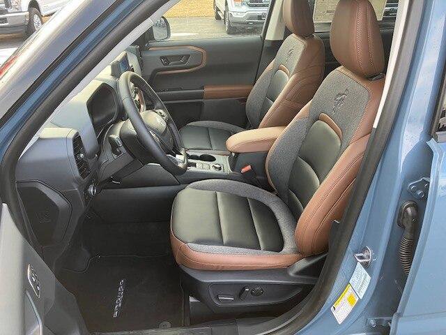 New 2024 Ford Bronco Sport Outer Banks image 11