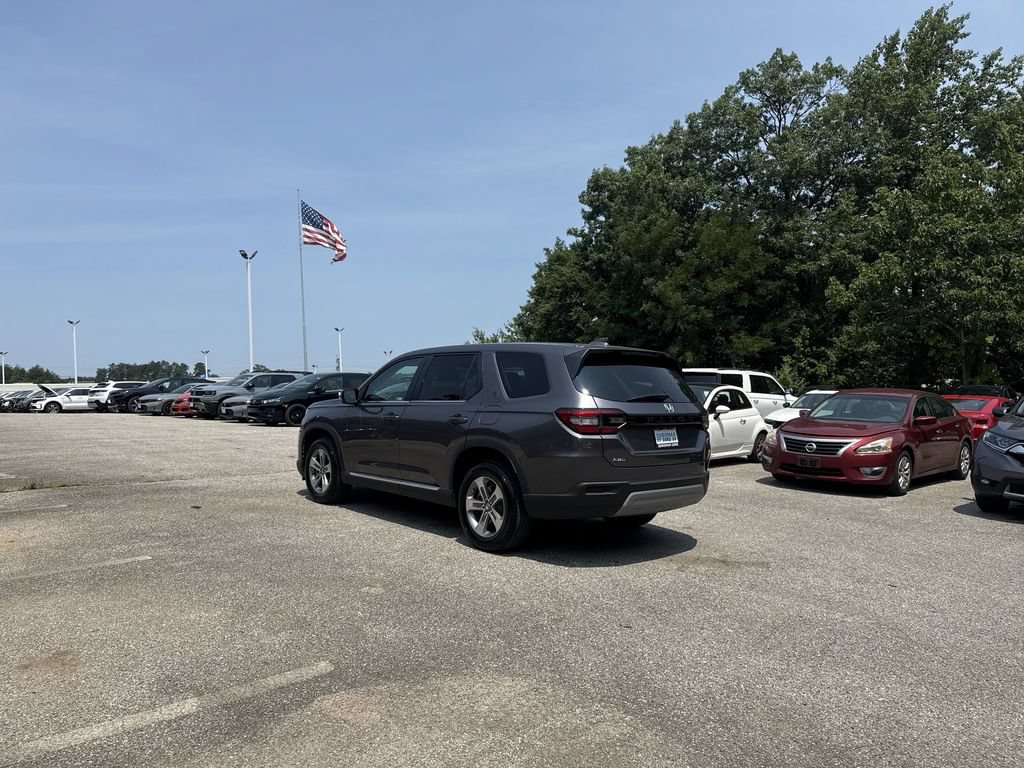 Certified 2025 Honda Pilot EX-L image 5