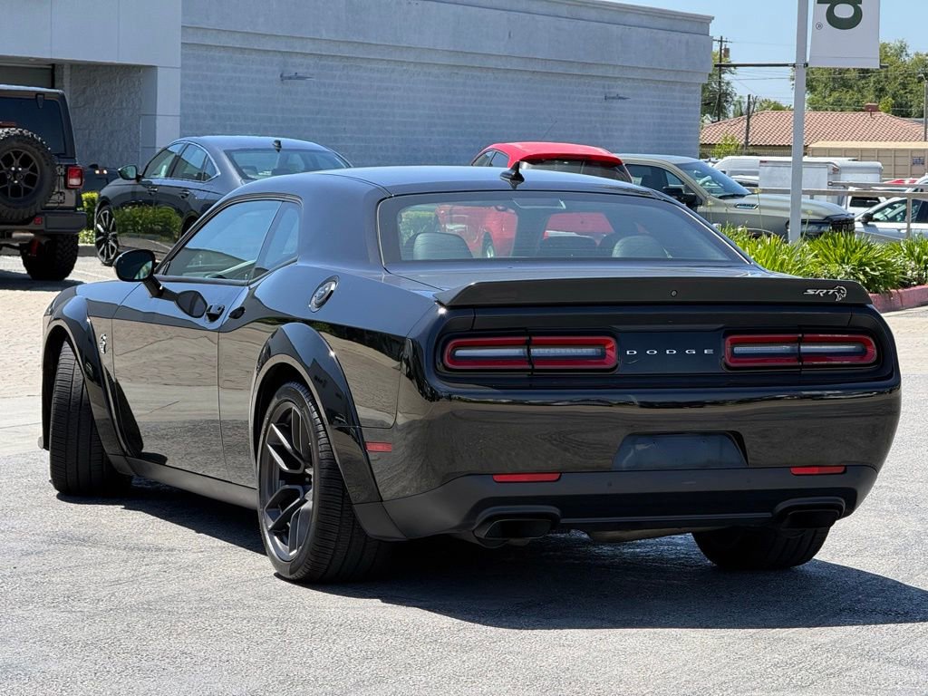 Used 2023 Dodge Challenger SRT Hellcat image 2